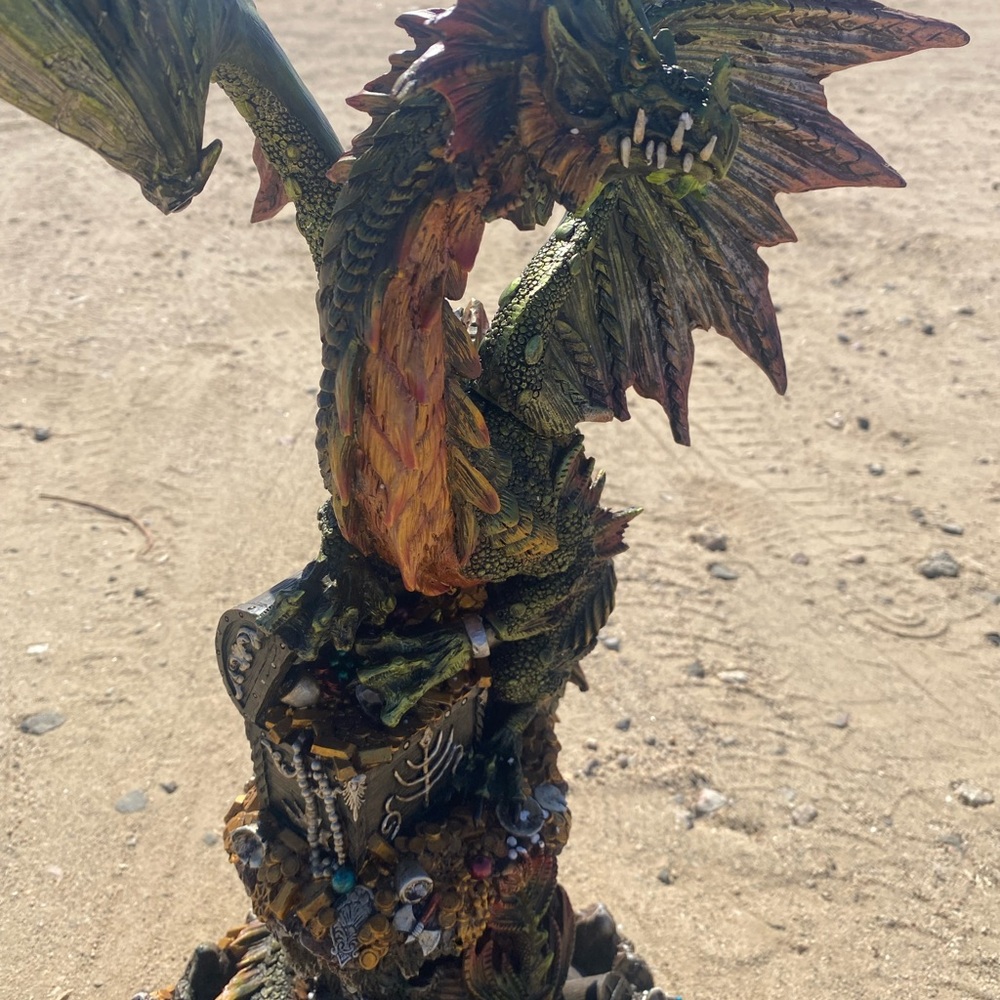 Large Dragon Statue approx 2 feet tall